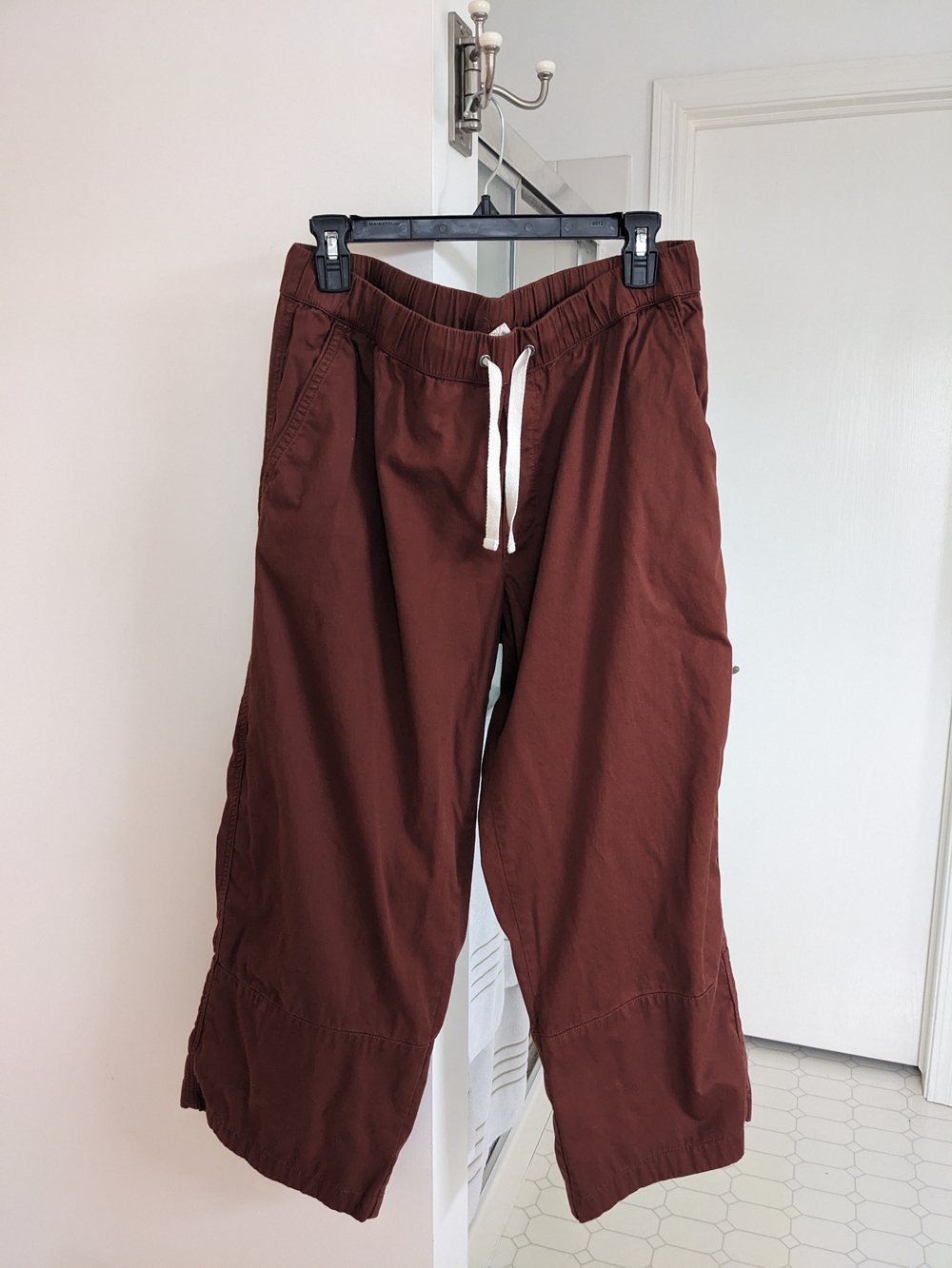 Pact Women's Cropped Drawstring Pants - 100% Cotton